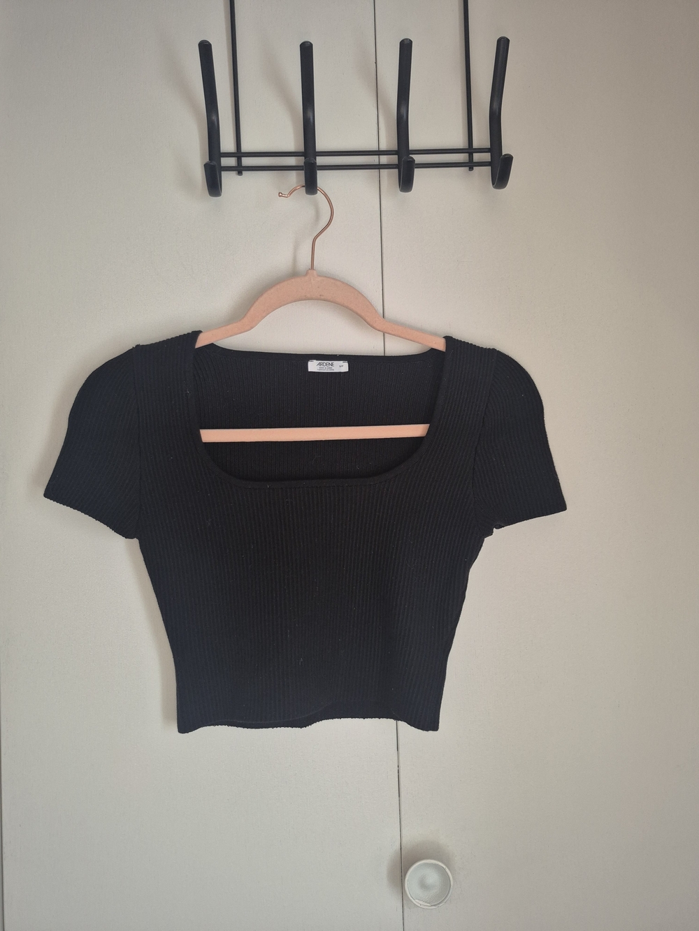 Ardene Black Ribbed Square-Neck Crop Top